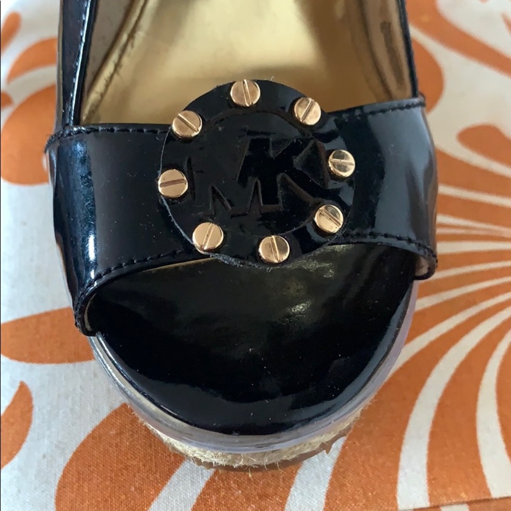 MK Platforms - Picture 2 of 4